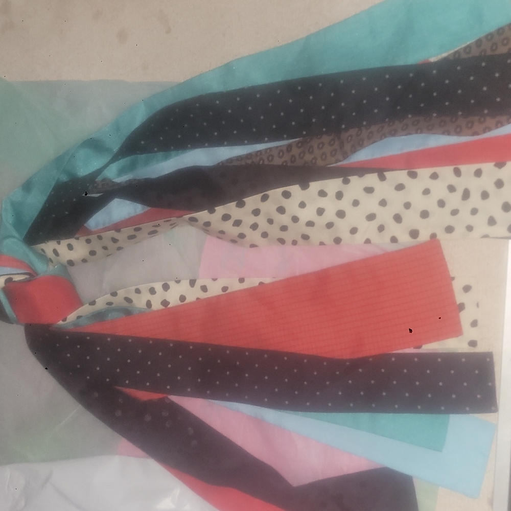Vintage silk Women's work ties 👔